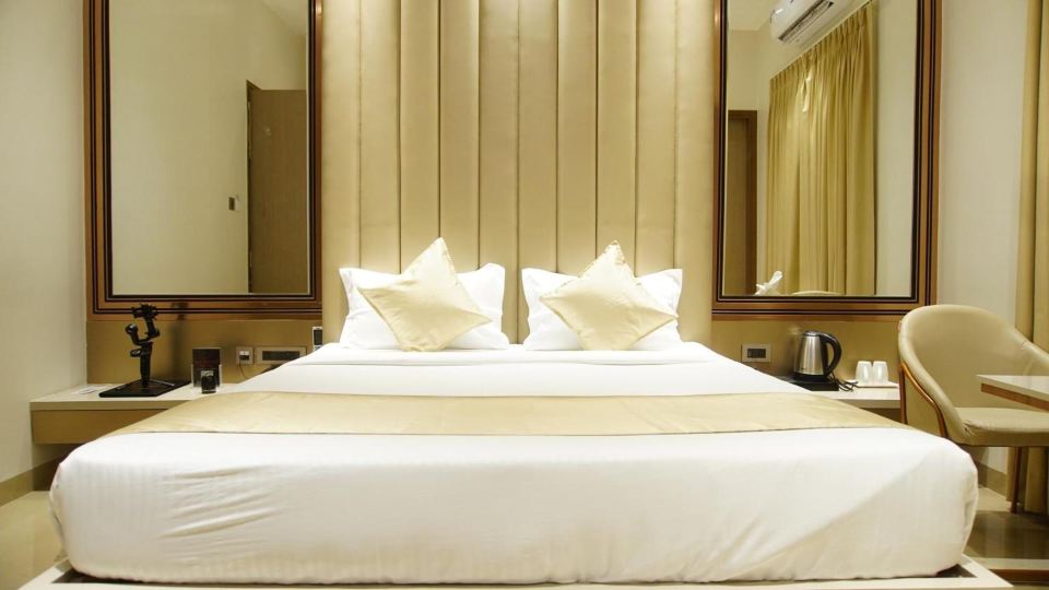 Red Orchid Hotel Kanpur