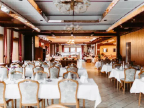 AKZENT Hotel Zur Grünen Eiche Hotels in Behringen