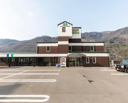 Business Hotel Awaikeda Eleven 2 Hotéis em Miyoshi