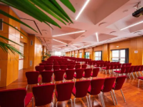 โรงแรม เอ็กเซลซิออร์ บารี – บาย ฟาราเช โฮเทลส์ โรงแรมในบารี