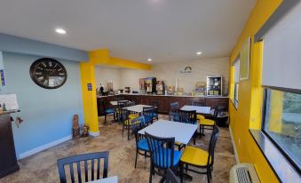 Days Inn by Wyndham Ruidoso Downs