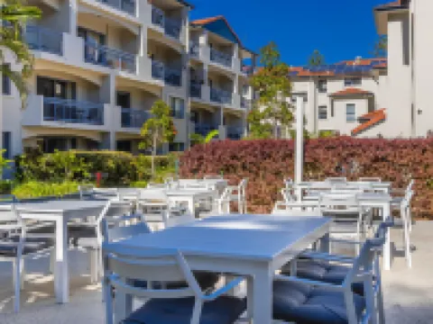 Bella Mare Coolangatta Beachside Apartments