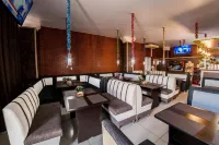 F&G Hotel