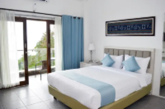 La Cecile Hotel & Cafe Komodo