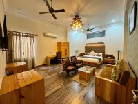 Dharm Resort فنادق في Mughalsarai Rly. Settlement