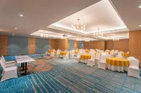 Park Inn & Suites by Radisson Thrissur East Fort - breakfast