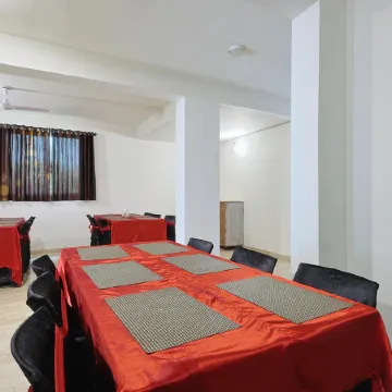 The Castle Crown - Hotel Scintilla, Somnath