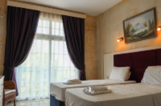 Lapida Garden Hotels in Karavas