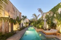 Ontico Urban Design Hotel - piscine