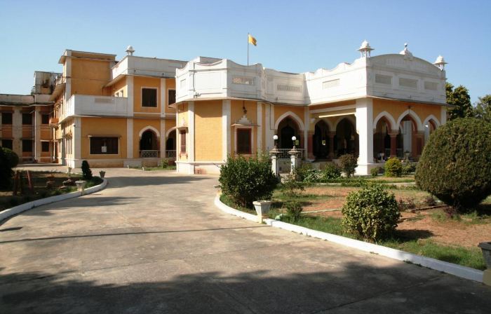 Bhanwar Vilas Palace