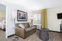 Candlewood Suites Fort Campbell - Oak Grove Hotels in Oak Grove