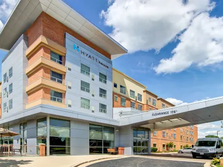 Hyatt House Chicago Warrenv