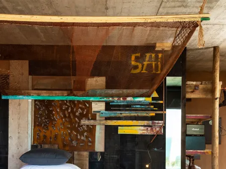 Noah Surf House Portugal Отели в г. А-душ-Куньядуш