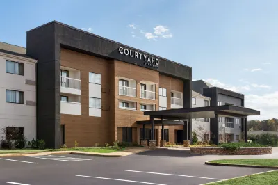 Courtyard Tupelo Hotels in Tupelo