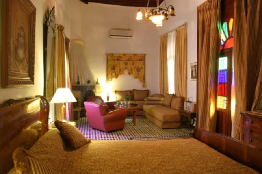 Riad El Ghalia Hotels near Bou Inania Medersa