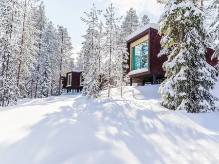 Arctic TreeHouse Hotel Отели рядом со станцией Железнодорожная станция Рованеми