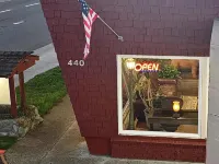 North Coast Inn - parking