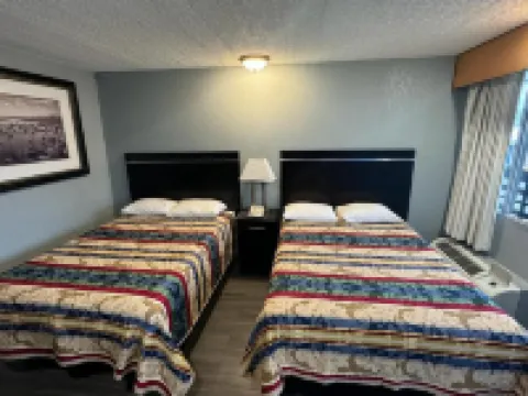 Midtown Lodge