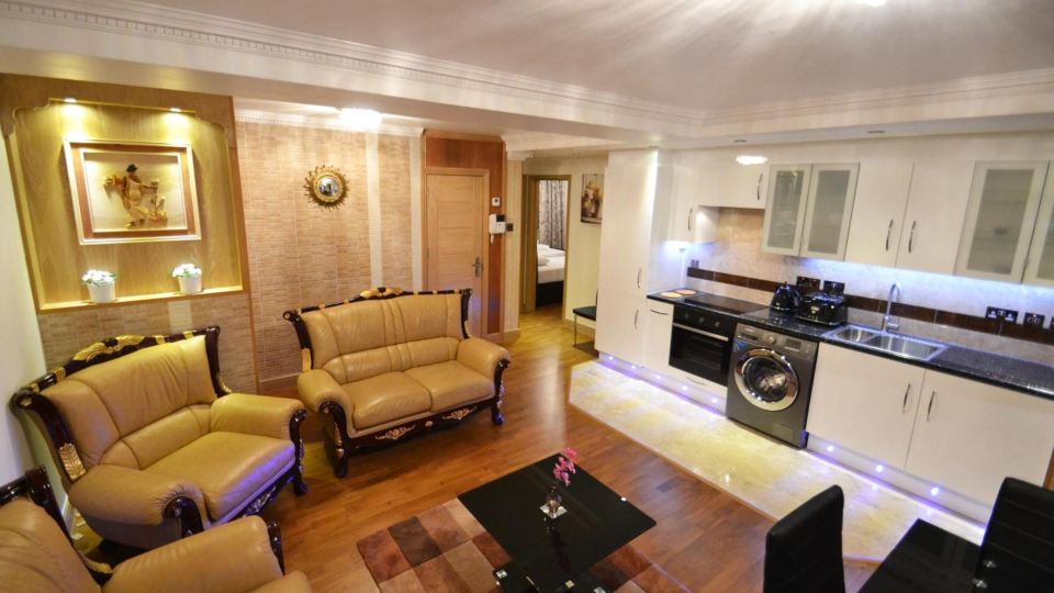 Hyde Park Suites