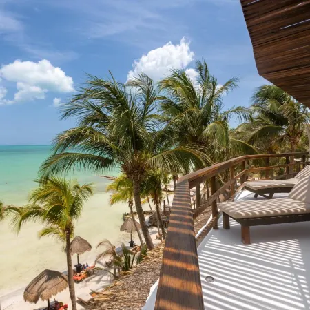 Beachfront Hotel la Palapa - Adults Only