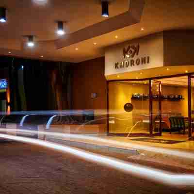 Metcourt at Khoroni Hotel Exterior