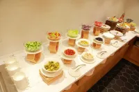 Hilton Garden Inn Termez Airitom - Bữa sáng