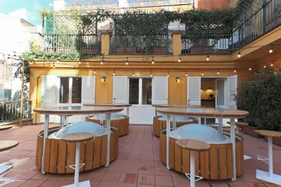 Trevi Contemporary Suite Hotels in Trevi