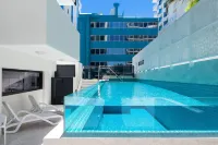 First Light Mooloolaba, Ascend Hotel Collection - Swimmingpools