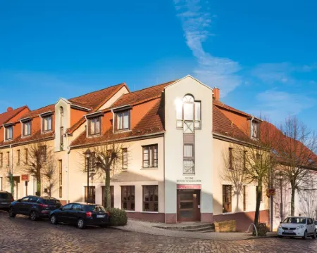 ホテル ガルニ ツム アイヒヴェルダー テンプリーンのホテル