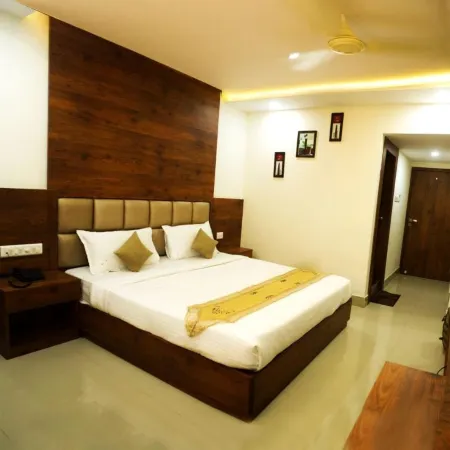 Nexstay Crystal Residency