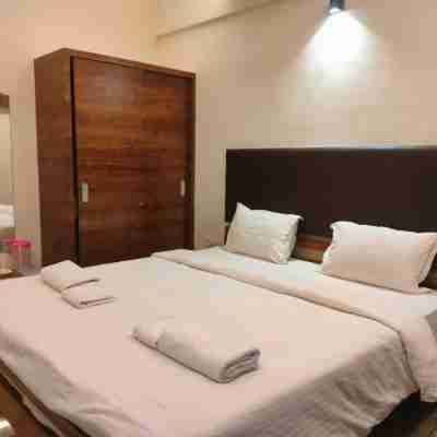 Hotel Arihant Plaza Rooms