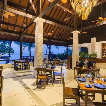 Sea Sand Sun Resort and Villas