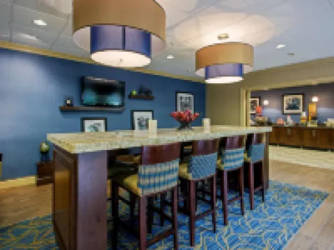 ハンプトン イン セーラム イースト - エレクトリック ロード セーレムのホテル