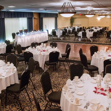 Buffalo Airport Hotel