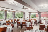 Highlander Hotel ‘A Bespoke Hotel’ - Ramah Hewan Peliharaan
