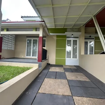 Villa Dua R City View Near Tol Malang