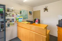 Aston Court Motel