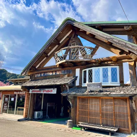 Kawazu Log House