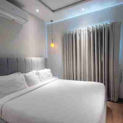 Bnr - the Opus Residences 1-Bed Apartment Gulberg Rooms