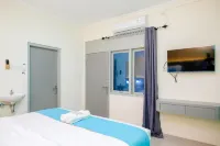 Sans Hotel Triplets Jogja Expo Center - 3 ดาว