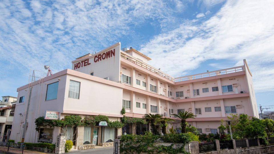 Crown Hotel Okinawa