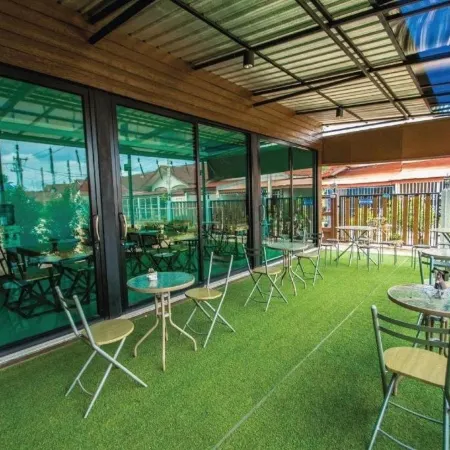 Winhouse Hotel
