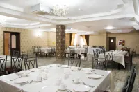 Hotel Khanaka - parking
