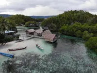 Cozzy Beser Bay Homestay - 주차장