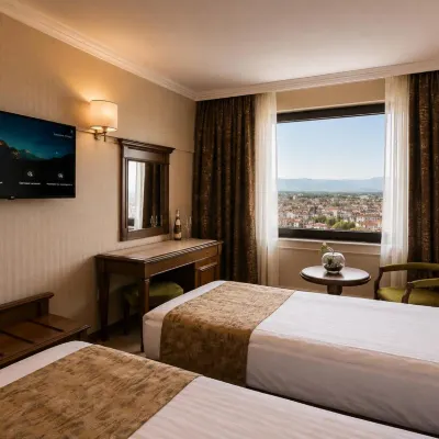 Astoria Grand Hotel Hotels near Slivnitsa Station