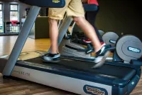 Extended Studio Hotel Ontario - Gym