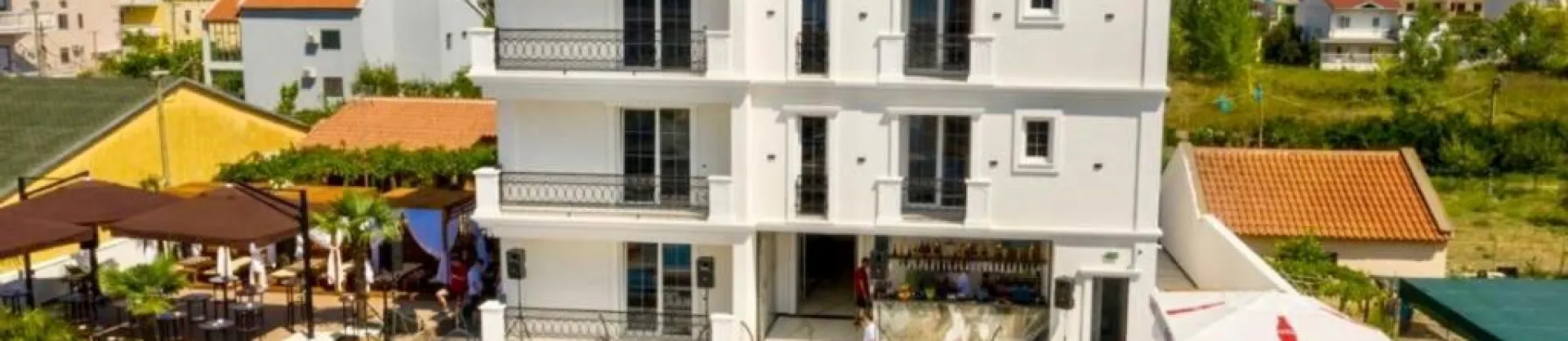 Premium Hotels