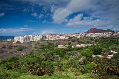 Aparthotel Praiano Hotels near Praia City Hall