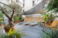 B&B Porta di Castro Hotel in zona Chiesa Inferiore della Cappella Palatina