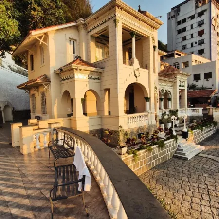 Casa Das Luzes Hostel Ivn